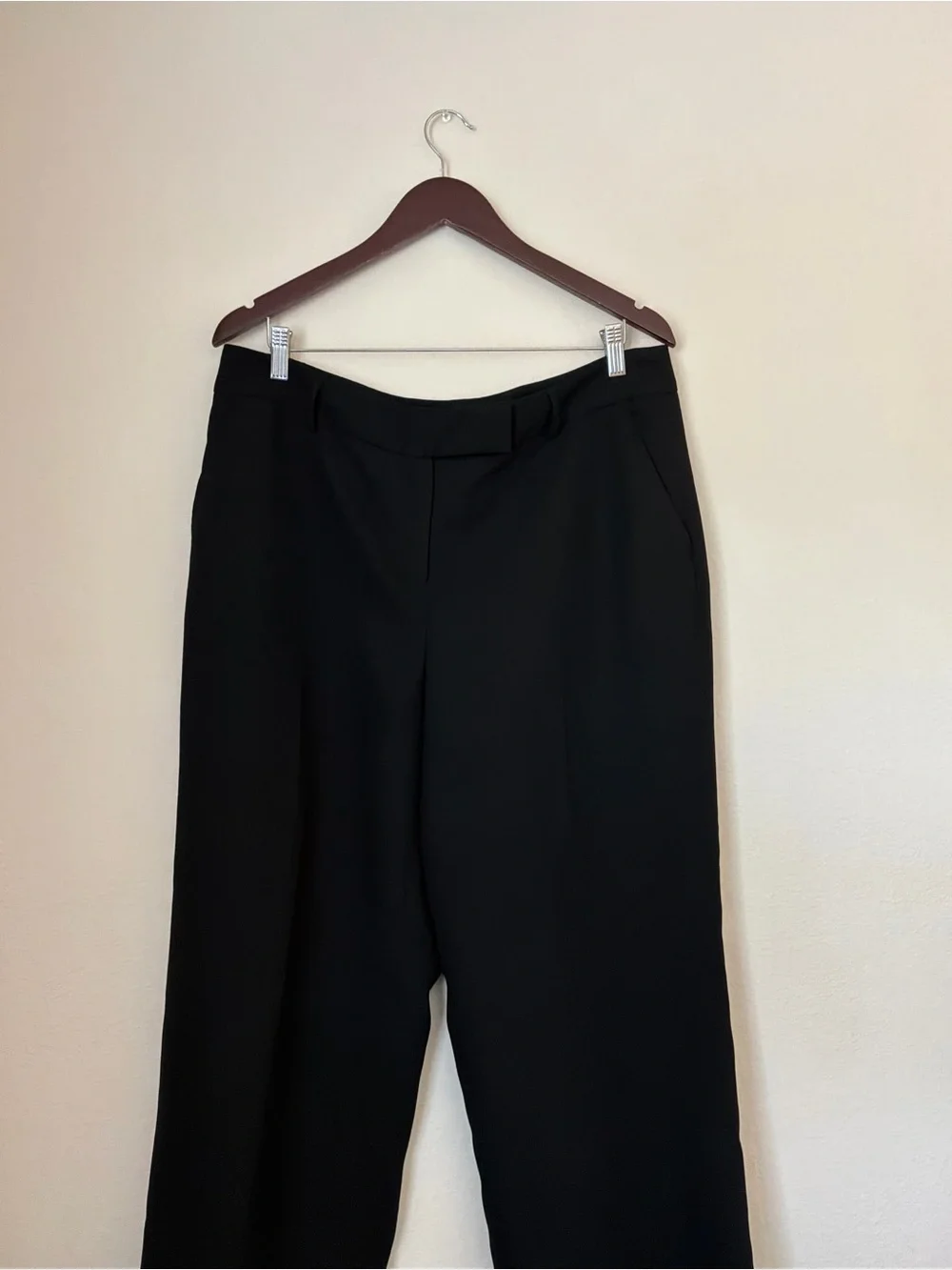 Black Women's Wide-Leg High Waist Dress Pants